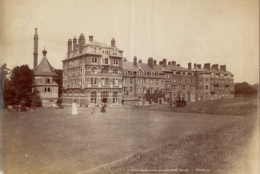 Pump House Hotel, Llandrindod Wells, c. 1905, viewed across the hotel grounds