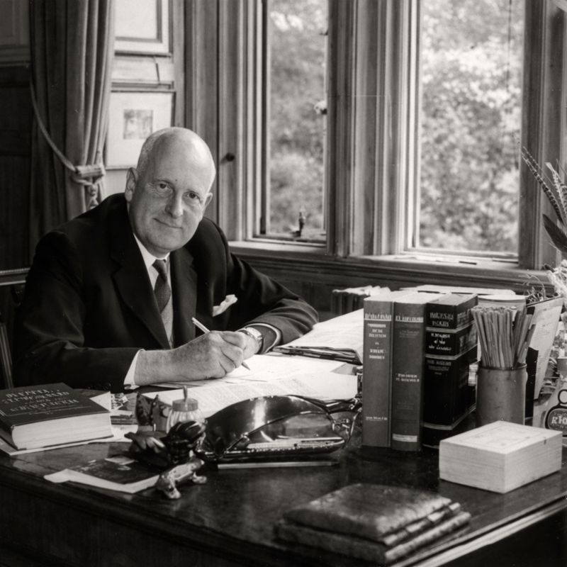 Sir Philip Magnus-Allcroft at work