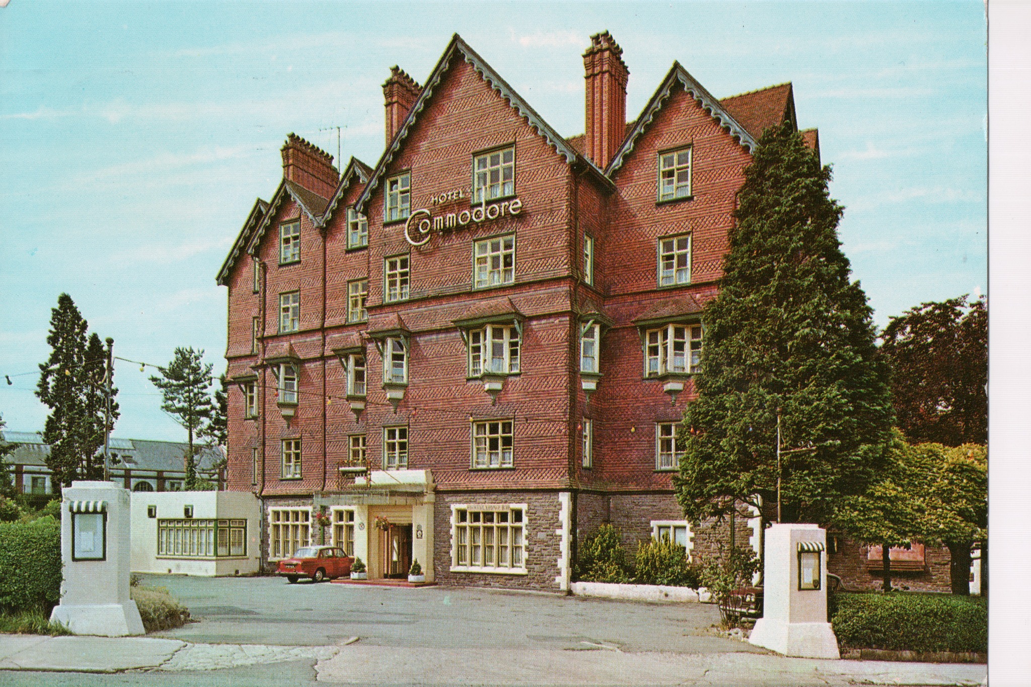 Plas Winton and the Hotel Commodore, Llandrindod Wells